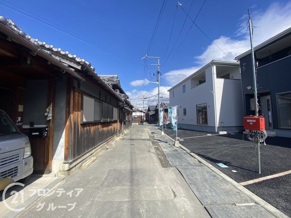 交野市倉治６丁目　新築一戸建て　第３４　１期　２号棟