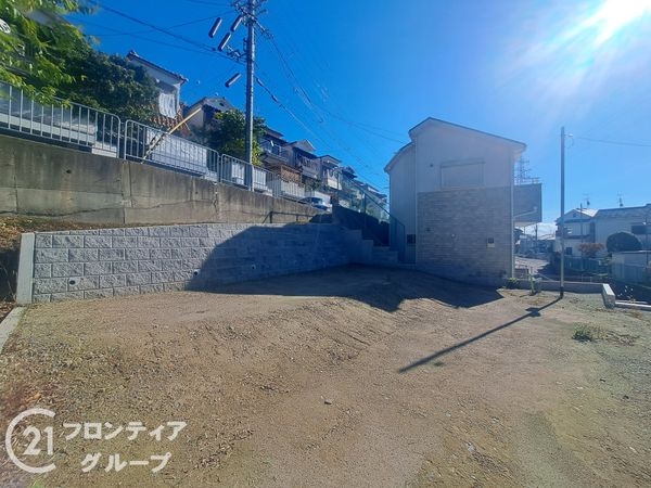 枚方市楠葉中之芝１丁目　新築一戸建て　全1区画