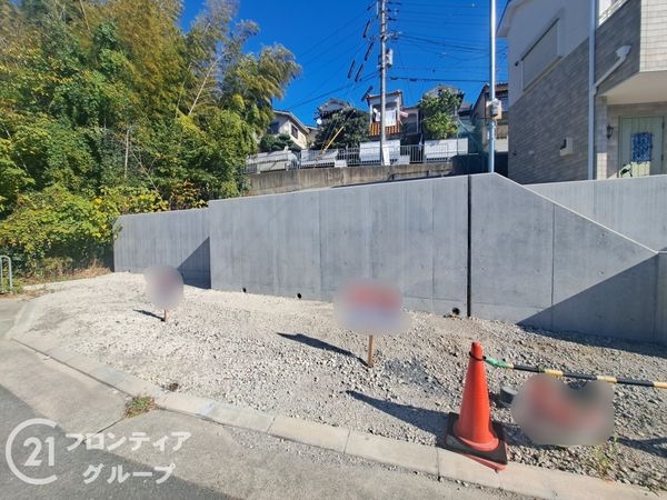 枚方市楠葉中之芝１丁目　新築一戸建て　全1区画