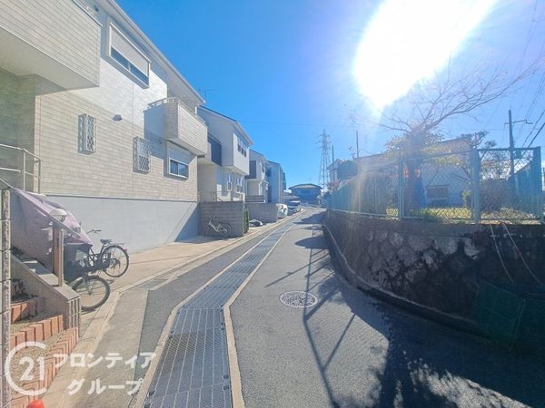 枚方市楠葉中之芝１丁目　新築一戸建て　全1区画