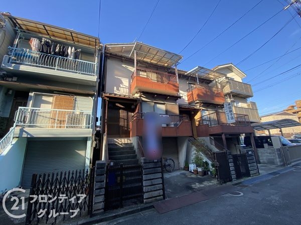 寝屋川市長栄寺町の中古一戸建て