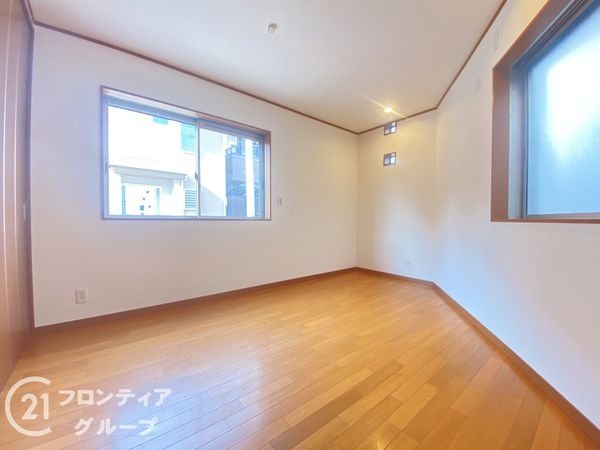 交野市神宮寺２丁目の中古一戸建て