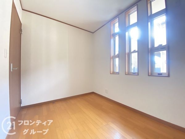 交野市神宮寺２丁目の中古一戸建て