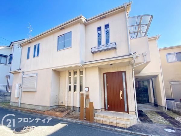交野市神宮寺２丁目　中古一戸建て