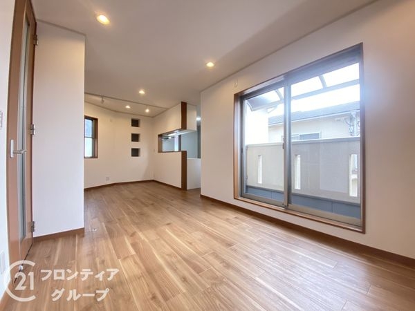 交野市神宮寺２丁目　中古一戸建て