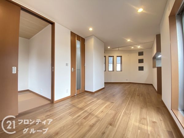 交野市神宮寺２丁目の中古一戸建て