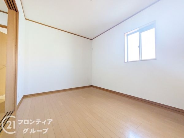枚方市磯島茶屋町の中古一戸建て