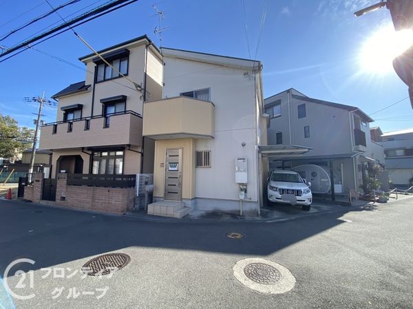 枚方市磯島茶屋町の中古一戸建て