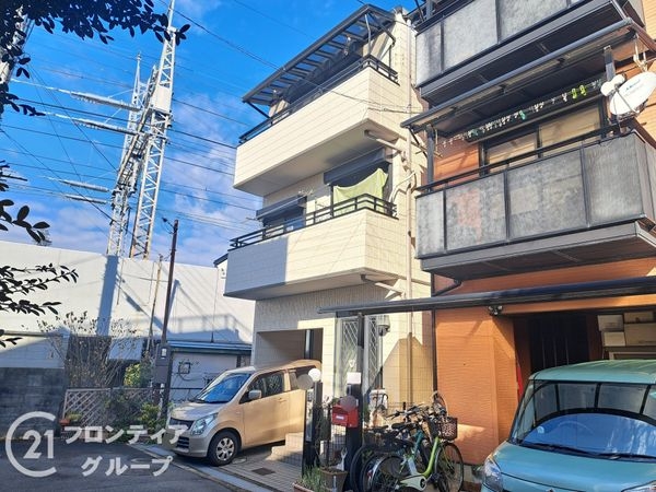 枚方市牧野阪１丁目の中古一戸建て