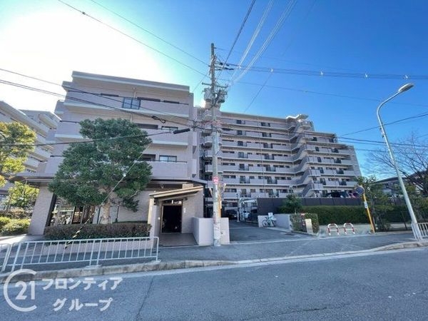 ステイツ枚方・長尾ヒルズ　中古マンション