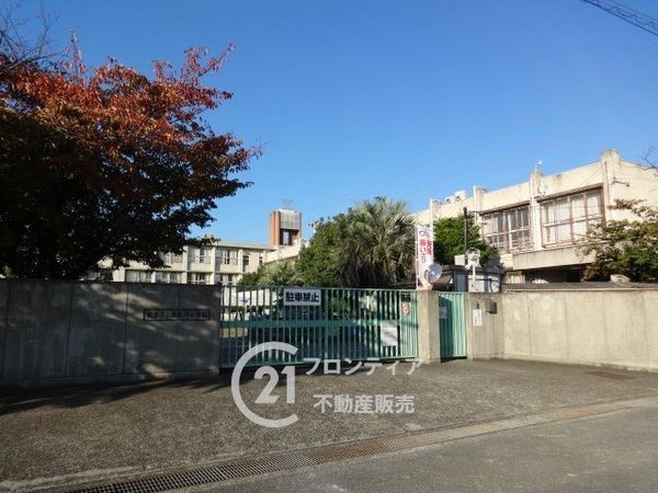 労住まきのハイツ1号棟 中古マンション(枚方市立西牧野小学校)