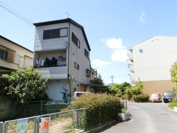 寝屋川市春日町の中古一戸建て