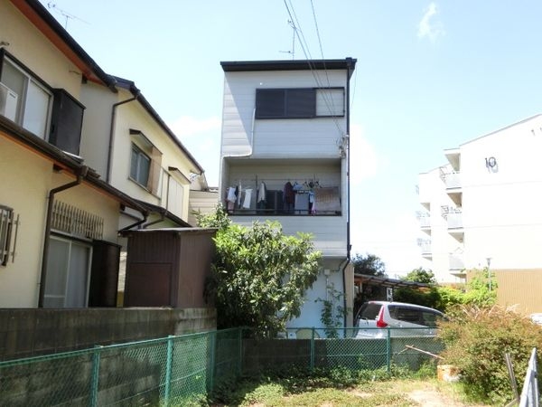 寝屋川市春日町の中古一戸建て