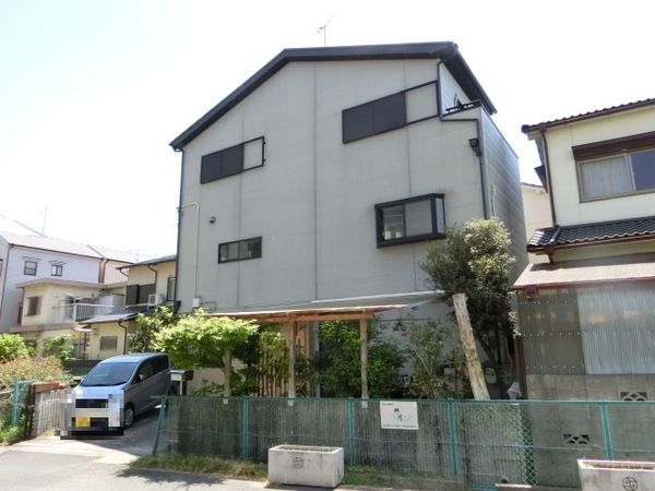 寝屋川市春日町の中古一戸建て