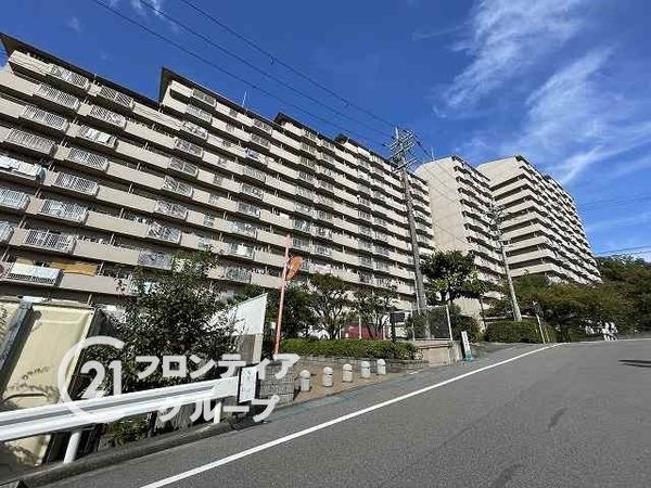 グリーンタウン香里ケ丘C棟　中古マンション