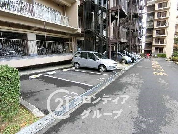 グリーンタウン香里ケ丘C棟　中古マンション