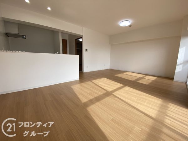 グリーンタウン香里ケ丘C棟　中古マンション