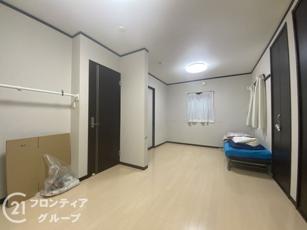寝屋川市明徳１丁目の中古一戸建て