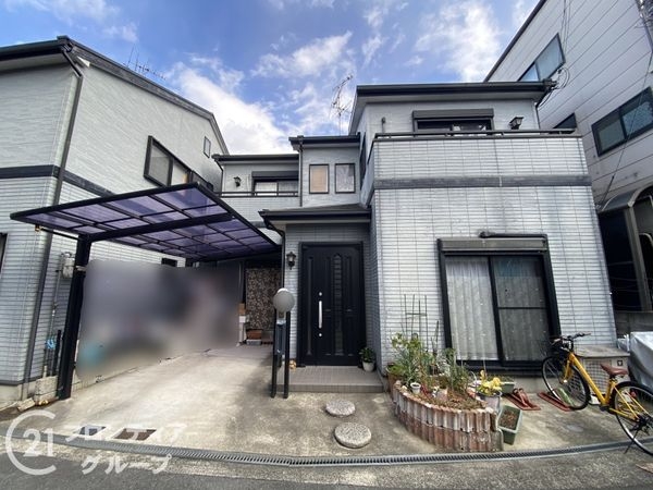 寝屋川市黒原城内町　中古一戸建て