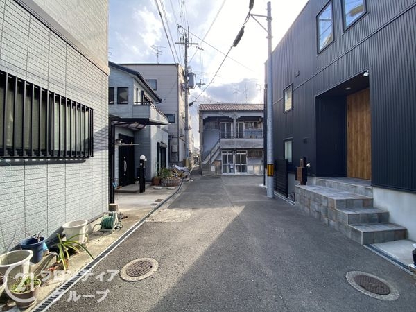 寝屋川市黒原城内町　中古一戸建て