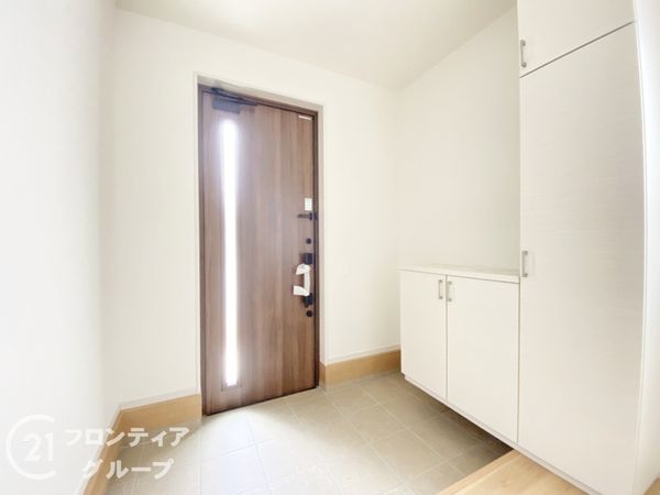 寝屋川市三井南町　新築一戸建て　１期　２号棟