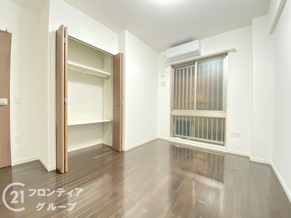 ロイヤルメドゥ香里園タワー　中古マンション