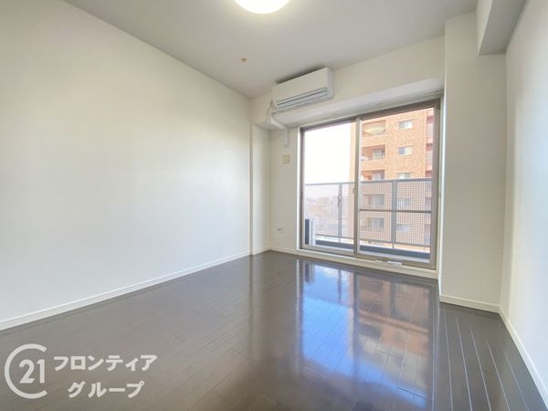 ロイヤルメドゥ香里園タワー　中古マンション