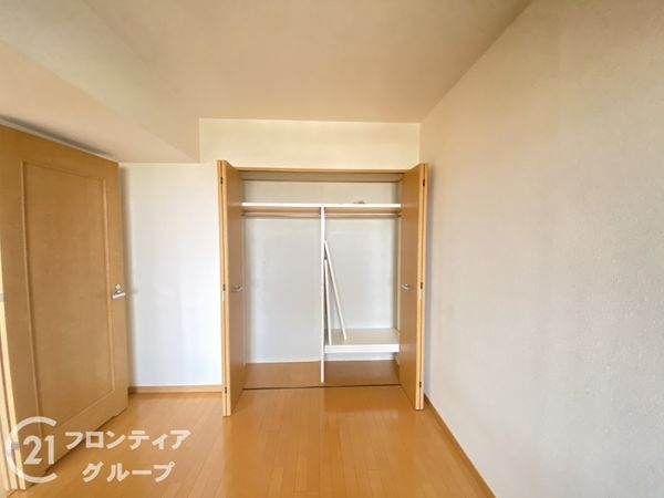 メロディーハイム香里ケ丘ツインビューベガタワー　中古マンシ…