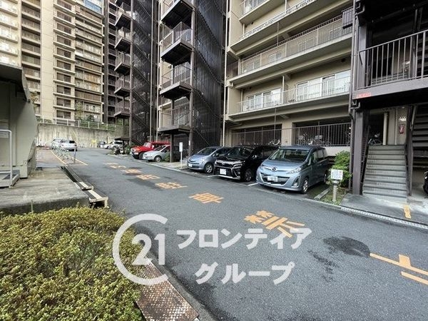 グリーンタウン香里ケ丘D棟　中古マンション