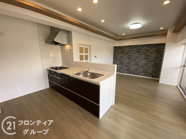 グリーンタウン香里ケ丘D棟　中古マンション
