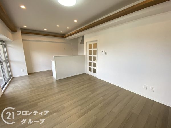 グリーンタウン香里ケ丘D棟　中古マンション