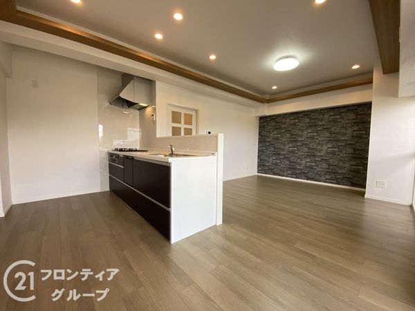 グリーンタウン香里ケ丘D棟　中古マンション
