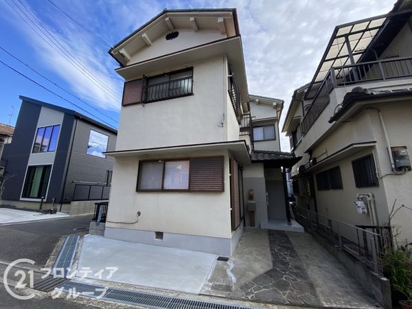 交野市郡津３丁目　中古一戸建て