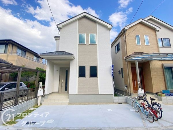 寝屋川市高柳３丁目　新築一戸建て　１号棟