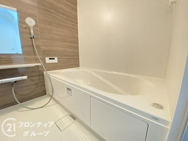 寝屋川市南水苑町　新築一戸建て　１期　１号地