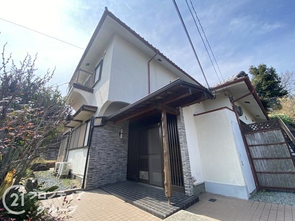 枚方市杉１丁目　中古一戸建て