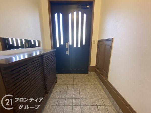 枚方市東中振１丁目の中古一戸建て