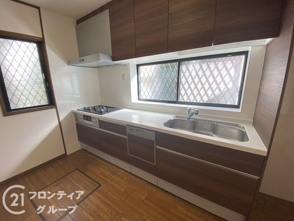枚方市東中振１丁目の中古一戸建て