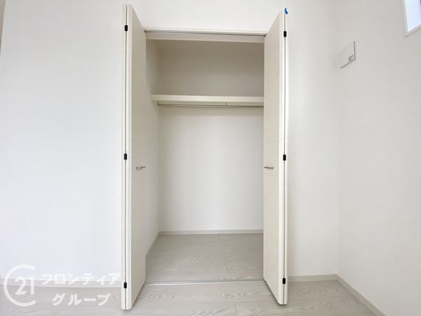 枚方市楠葉野田３丁目　新築一戸建て　１期　２号棟
