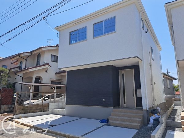 枚方市楠葉野田３丁目　新築一戸建て　１期　１号棟
