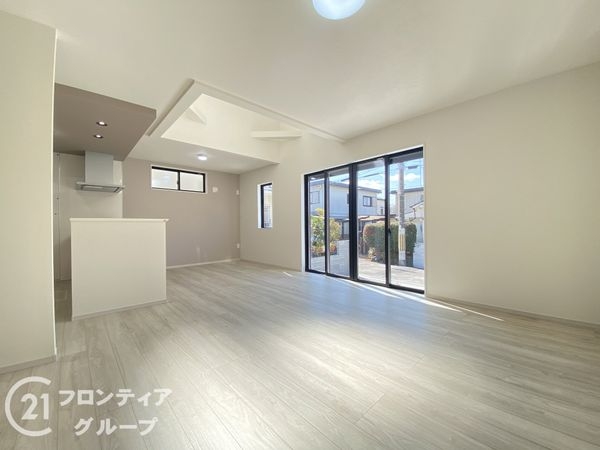 枚方市北楠葉町　新築一戸建て　１期　全１区画
