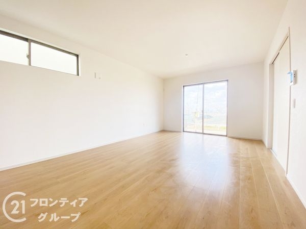 交野市東倉治４丁目　新築一戸建て　１期　全１区画
