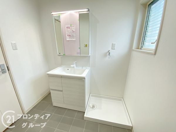 枚方市渚西２丁目の中古一戸建て