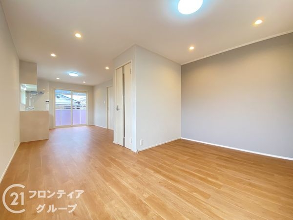 枚方市渚西２丁目の中古一戸建て