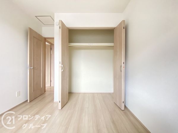 枚方市星丘２丁目　新築一戸建て　２号棟