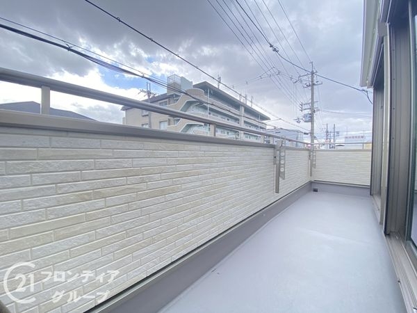 枚方市星丘２丁目　新築一戸建て　２号棟