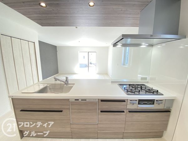 枚方市渚東町　新築一戸建て　第１　全１区画