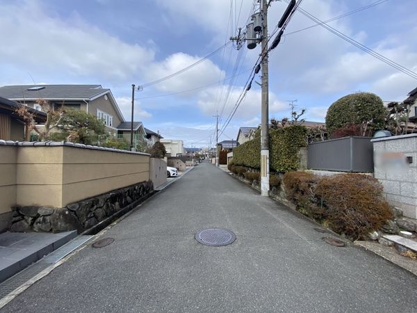 枚方市香里ケ丘８丁目の土地