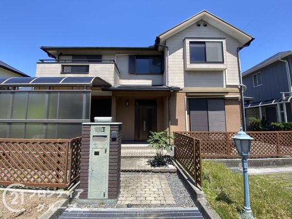 枚方市北山１丁目　中古一戸建て