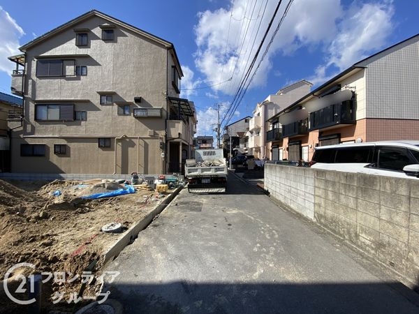 寝屋川市高柳４丁目　新築一戸建て　２号棟